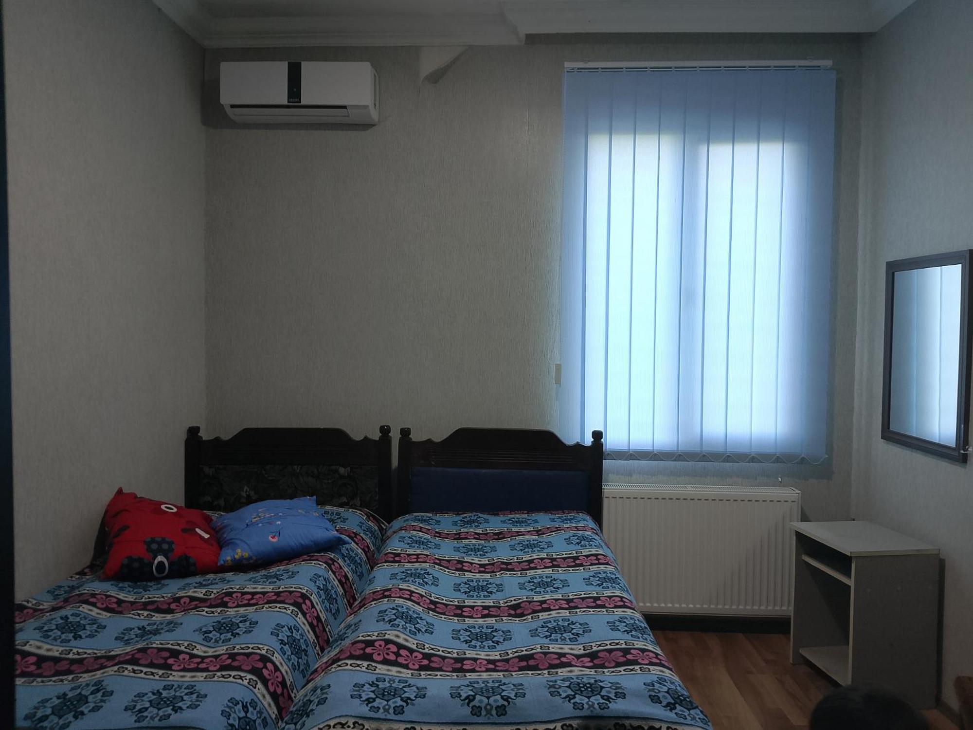 Jesis Batumi Vandrarhem Rum bild